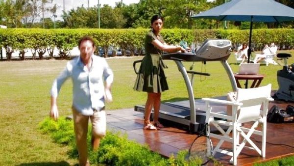 Divya Katdare's 'Kaley' Wrap Dress on Royal Pains