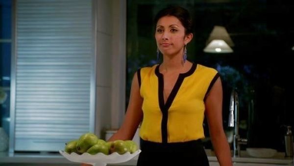Divya Katdare's Sleeveless Colorblock V-Neck Blouse on Royal Pains