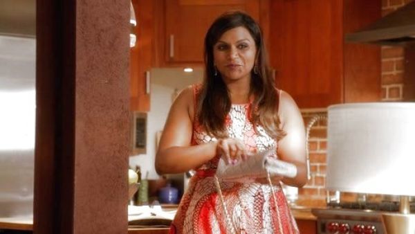 Dr. Mindy Lahiri's Issa Printed Stretch-Jacquard Dress on The Mindy Project