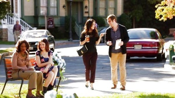 Dr. Zoe Hart's Cropped Trousers on Hart of Dixie