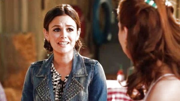 Dr. Zoe Hart's Denim Jacket with Zips and Studs on Hart of Dixie