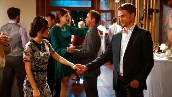 Dr. Zoe Hart's Fern Floral Print Gown on Hart of Dixie