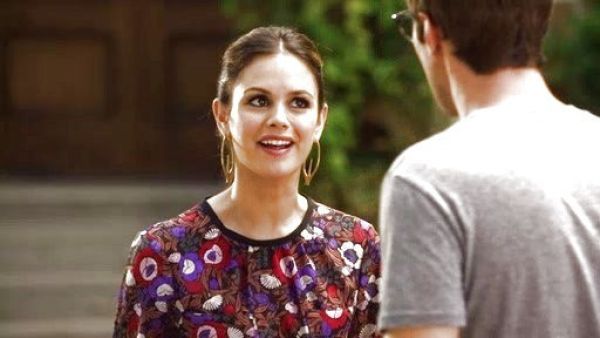 Dr. Zoe Hart's Floral Blouse on Hart of Dixie