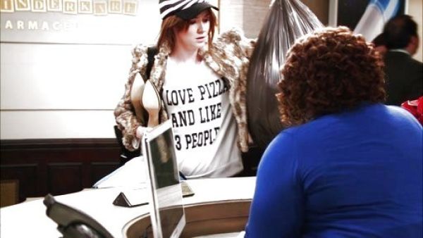 Eliza Dooley's Love Pizza & People Top on Selfie