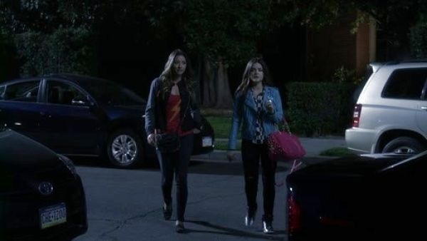 Emily Fields's Reina Varsity Jacket on Pretty Little Liars