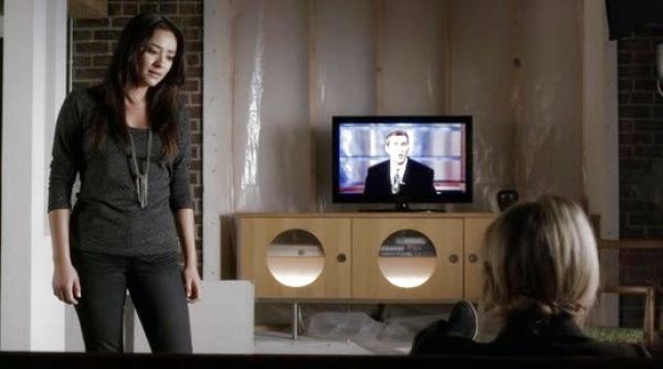 Emily Fields's UO Cascade Necklace on Pretty Little Liars