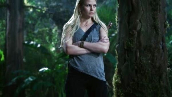 Emma Swan's Jersey Pocket Muscle Tee on Once Upon A Time 