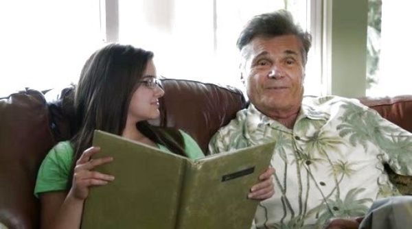 Frank's 'Twilight Palms' Silk Campshirt on Modern Family