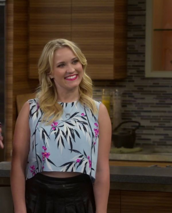 Gabi Diamond's Leaf Print Cameo Top on Young & Hungry