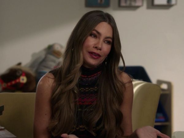 Gloria Pritchett's Sleeveless Striped Turtleneck Sweater on Modern Family