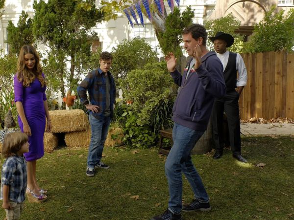 Gloria Pritchett's Tight Dress on Modern Family