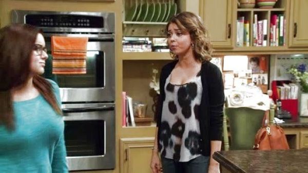 Haley Dunphy's Echo Tank on Modern Family