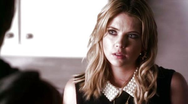 Hanna Marin's Jacquard Fit-And Flare Dress With Pearl Collar on Pretty Little Liars