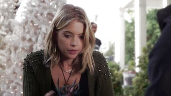 Hanna Marin's Knitted Stud Rib Cardi on Pretty Little Liars