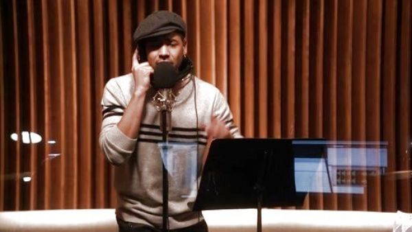 Jamal Lyon's Contrast-Stripe Sweater on Empire