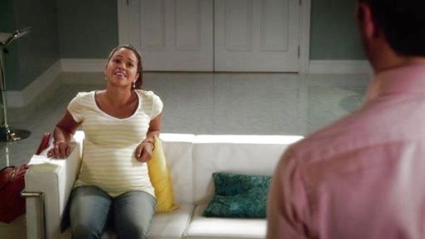 Jane Villanueva's Juniors' Short Sleeve V-Neck Tee on Jane the Virgin