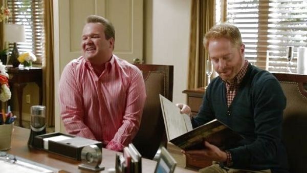 Jay Pritchett's V neck Cardigan on Modern Family