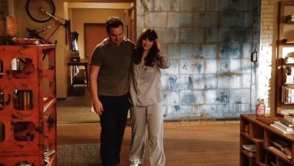 Jess Day's cotton swiss dot pajamas on New Girl