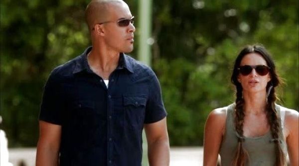 Jesse Porter's Western Shirt on Burn Notice