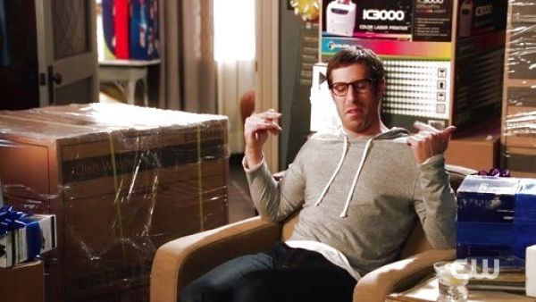 Joel Stevens's Mellange Pullover Hoodie on Hart of Dixie