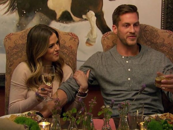 Jojo Fletcher's Pink Sweater on The Bachelorette
