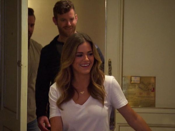 Jojo Fletcher's White V-Neck Tee on The Bachelorette