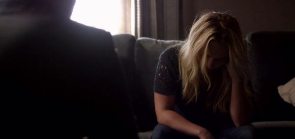 Juliette Barnes's Clay Hole-Detail Tee, Black on Nashville