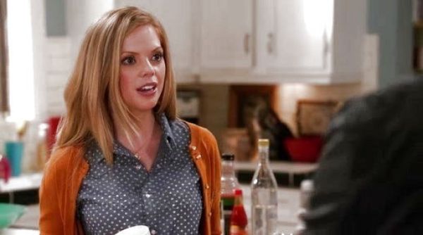 June Colburn's Dotted Chambray Boyshirt on Don't Trust the B---- in Apartment 23