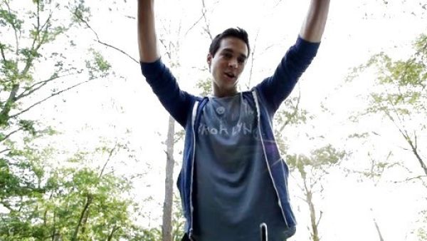 Kai's Basquiat Brooklyn Raw Curved Hem Tee on The Vampire Diaries