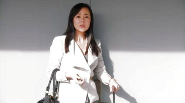 Karen Kim's Gray Belted Blazer on Mistresses