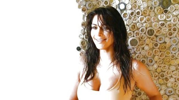 Kim Kardashian's Gypsy Top in Sand on Keeping Up With The Kardashians