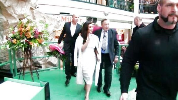 Kim Kardashian's Spring 2014 Coat and Dress on Keeping Up With The Kardashians