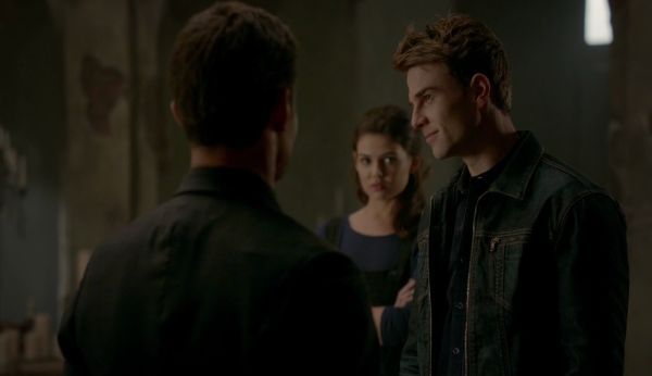 Kol Mikaelson's Zip Denim Jacket on The Originals