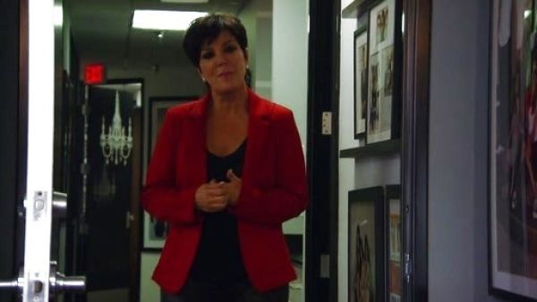 Kris Jenner's Single Button Blazer on Keeping Up With The Kardashians