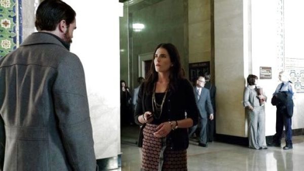 Laurel Castillo's Geometric Wrap Skirt on How to Get Away With Murder