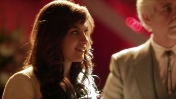 Layla Grant's Amaya Collarless Blazer on Nashville