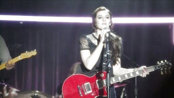 Layla Grant's Point D'Esprit-Sleeve Tee on Nashville
