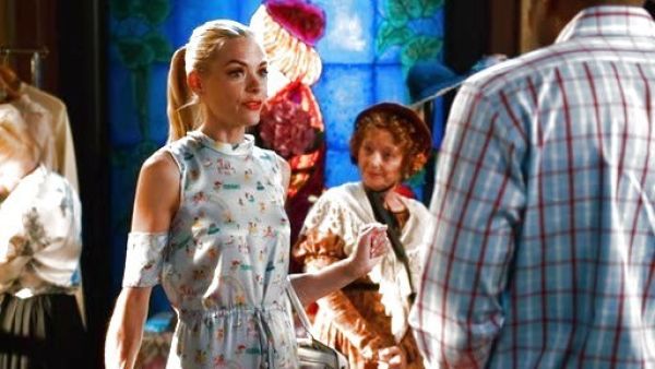 Lemon Breeland's Spring 2014 Beach Print Dress on Hart of Dixie