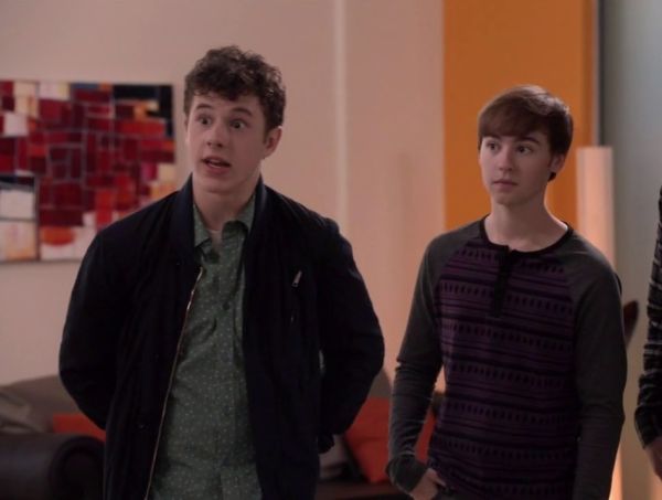 Luke Dunphy's 'Stadium' Stretch Cotton Jacket on Modern Family
