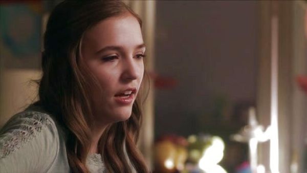 Maddie Conrad's Truly Madly Lace Top on Nashville