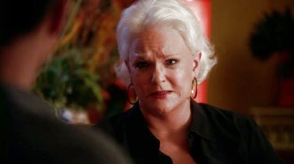 Madeline Westen's Hoop Earrings on Burn Notice