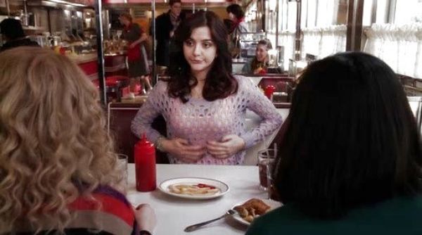 Maggie Landers's Destroyed Mesh Sweater on The Carrie Diaries