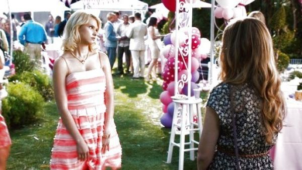 Magnolia Breeland's Azalea Dress on Hart of Dixie