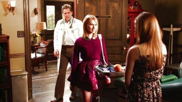 Magnolia Breeland's Mika Cardigan in Purple on Hart of Dixie