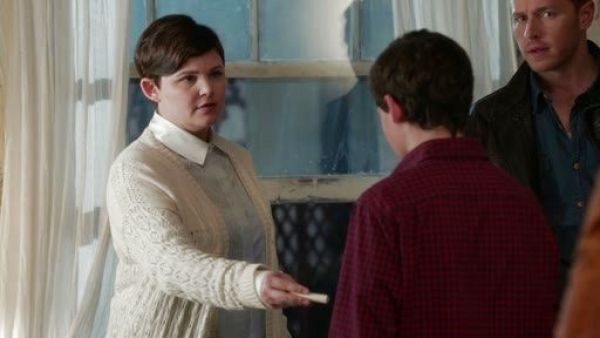 Mary Margaret Blanchard / Snow White's Pointelle Open-Front Cardigan on Once Upon A Time 