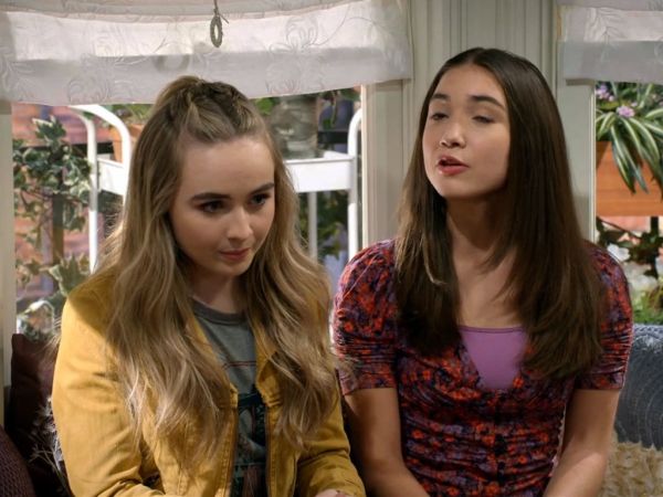 Maya Hart's Vintage Graphic Tee on Girl Meets World