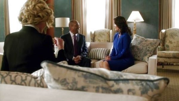 Mellie Grant's Matte & Shine Chevron Knit Jacket on Scandal