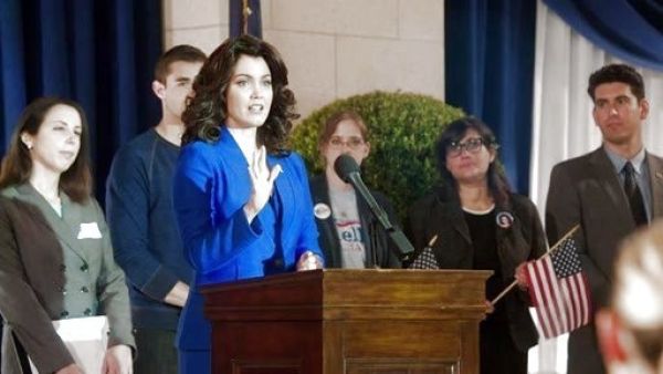 Mellie Grant's Matte & Shine Chevron Knit Jacket on Scandal