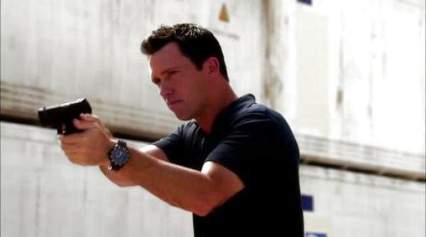 Michael Westen's Square Buckle Belt on Burn Notice