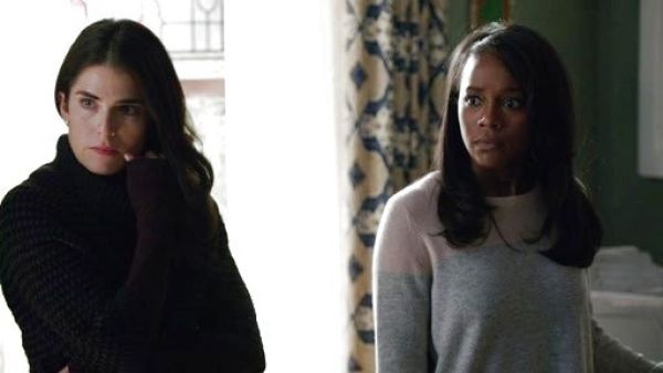 Michaela Pratt's Cashmere Colorblock Sweater in Salmon Combo on How to Get Away With Murder